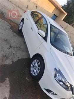 نيسان سنترا